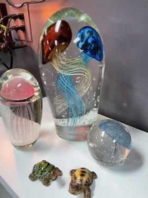 Giftware and souvenirs