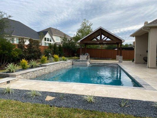 Supreme Pools & Spas