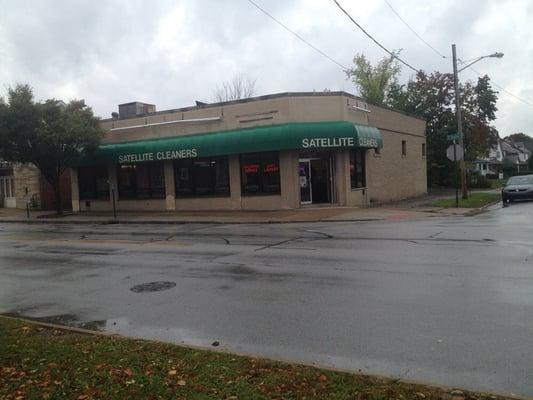 Satellite Dry Cleaners