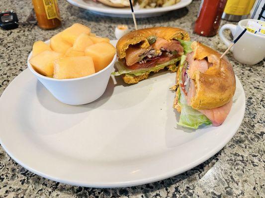 Rey Bagel Bistro
