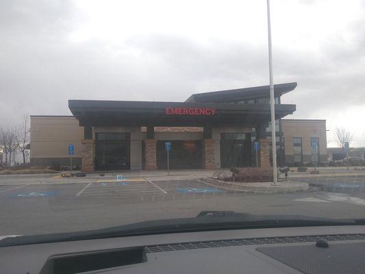 Worst ER ever. Avoid it if you want to actually be taken care of.