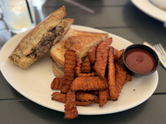 Quad City Melt with sweet potato fries - very tasty!