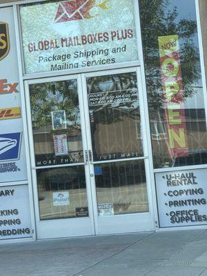 Different time signs on door