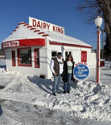 Pearly's Dairy King