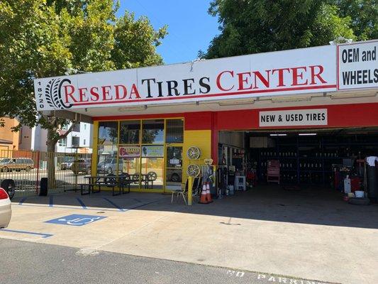 Reseda Tires Center