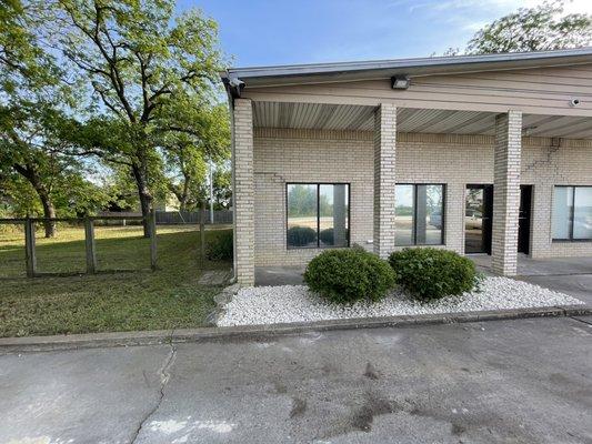 Aesthetic landscaping and grass cutting