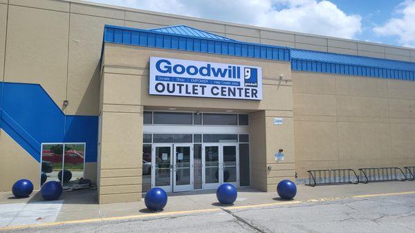 Goodwill Outlet Store