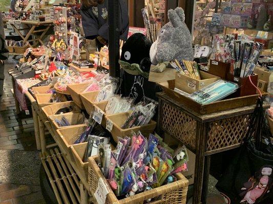 Blooming Art Gallery