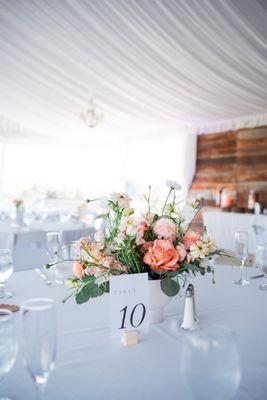 Table centerpiece in white compote bowl