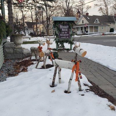 Henniker House Bed & Breakfast