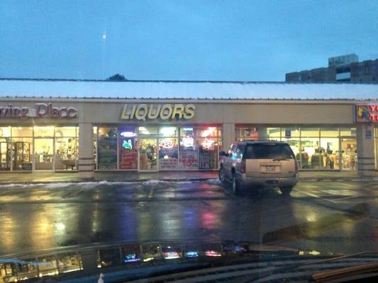 E & S Liquors