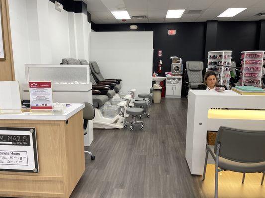 Regal Nails, Salon & Spa