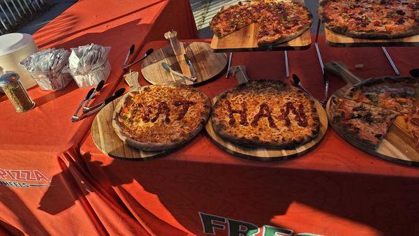 Fresh Pizza on Wheels