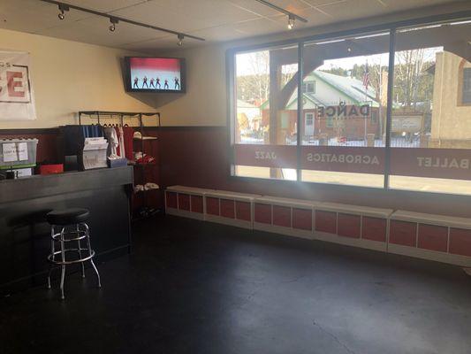 Entrance and lounge area