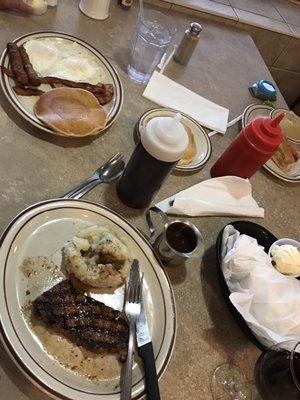 Breakfast, lunch, and Dinner all at the same time: love it!