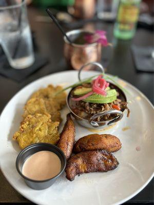 Luna Rosa Puerto Rican Grill Y Tapas