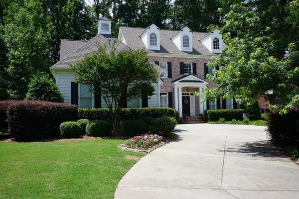 Jeanne Rodgriguez - Maximum One Realty