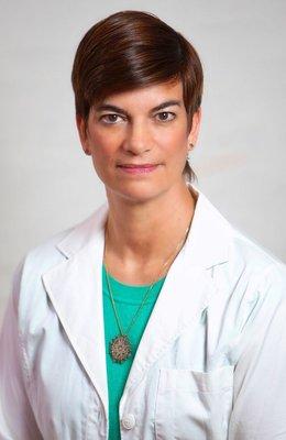 Serra Reid, D.A.C.M.