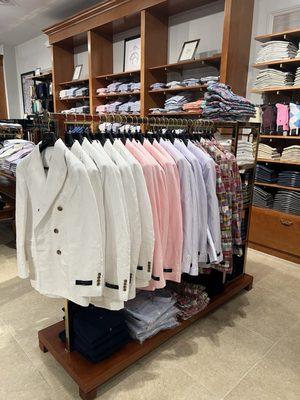 Get your outfit for the Kentucky Derby at Brooks. So many fun colorful ideas to make you look sharp at the Derby.