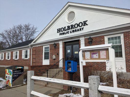 Holbrook Public Library