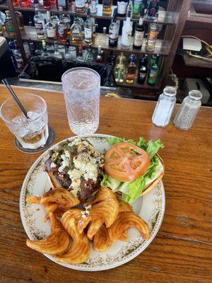 Leger Burger, Fries & cocktail at the bar area.