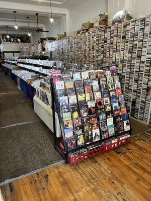 Play It Again Records Tapes & Cd's