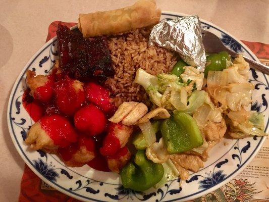 Sweet and Sour Chicken with Curry Chicken (with paper wrapped chicken and ribs from the Appitezer plate.)