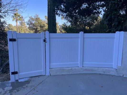 Vinyl fence and gate