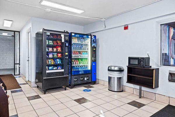 Simi Valley CA vending