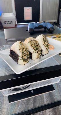 Tuna Mayo Onigiri