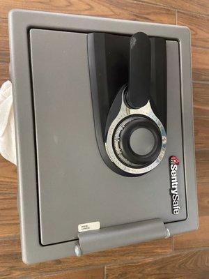 Robert & Son Locksmith