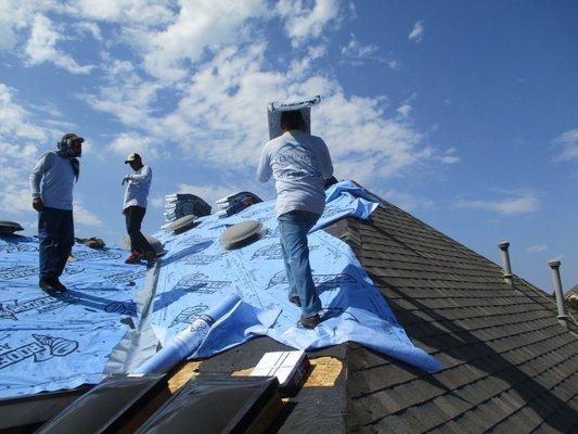 Llennium Construction