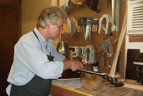 Ed Clark Guitars, Inc.