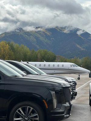 Mountains Squad Limo