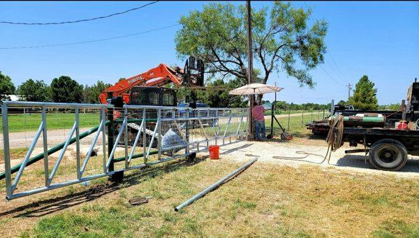 Cantilever Sliding Gate