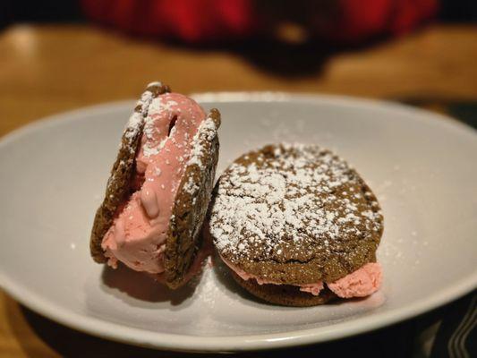Ice Cream Sandwich gingerbread cookies