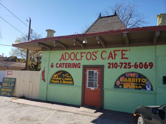 Adolfo's Cafe