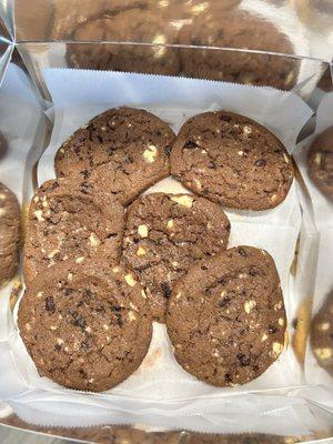 Tiff's Treats Cookie Delivery