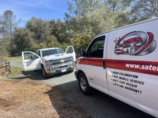 Satellite Auto Glass