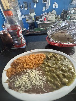Carne de Puerco En Salsa Verde Lunch