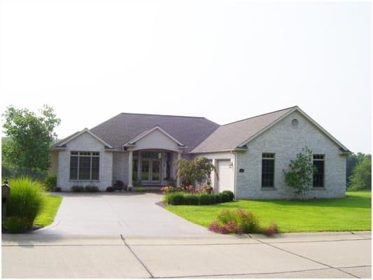 Open house on this gorgeous 3 bedroom 2 and a half bath home in Oglesby Estates, 9901 Oglesby Drive...