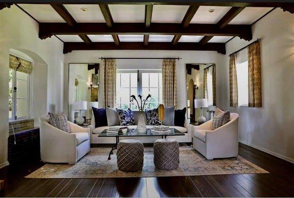 AnaMaria Cojocaru - Compass