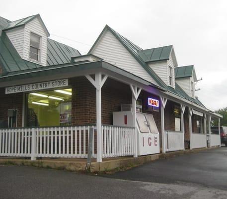 Hope Mills Country Store