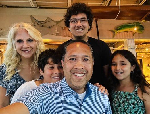 Underdog Sports Mouthguards is a Sarasota family owned business. Here is a pic of my family!