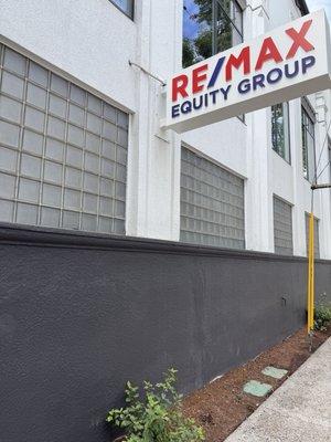 Remax Equity Group - Portland Metro