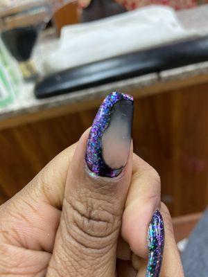 Polish peeled off within 3 hours