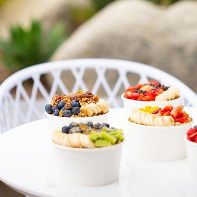 Jugo WellnessBar in Thousand Oaks, CA. Organic Fruit Smoothies, ACAI Bowls, Toast, Coffee, Matcha, and Much More.