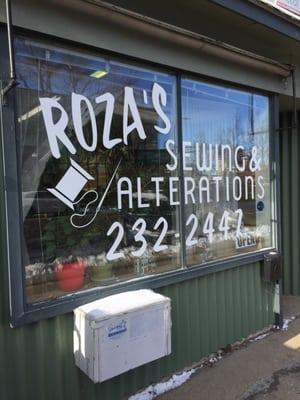 Roza's Sewing & Alterations