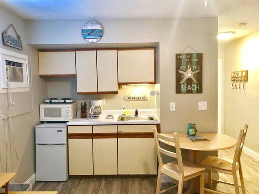 Porpoise Inn & Suites