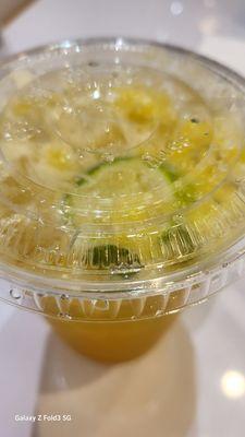 Pineapple Lemon tea ($7)